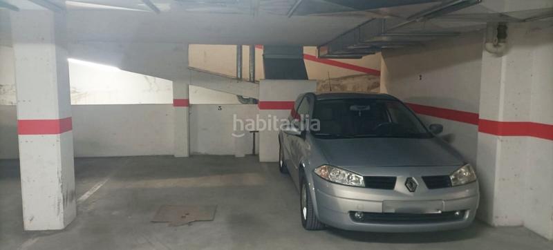 Foto 4b412e99-617b-4526-bd9a-4f970c44a40f. Aparcament cotxe a Alba de Tormes