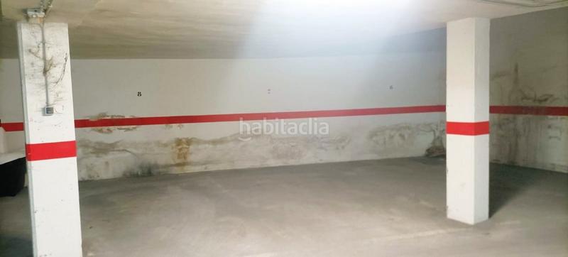 Foto e06e257a-17ad-4f97-9342-f3f894b72885. Aparcament cotxe a Alba de Tormes