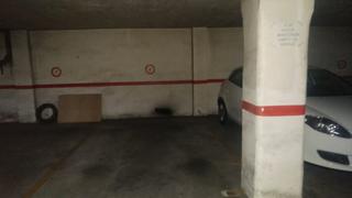 Parking coche en Rollo - Puente Ladrillo. Urbis te ofrece una estupenda plaza de garaje en puente ladrillo