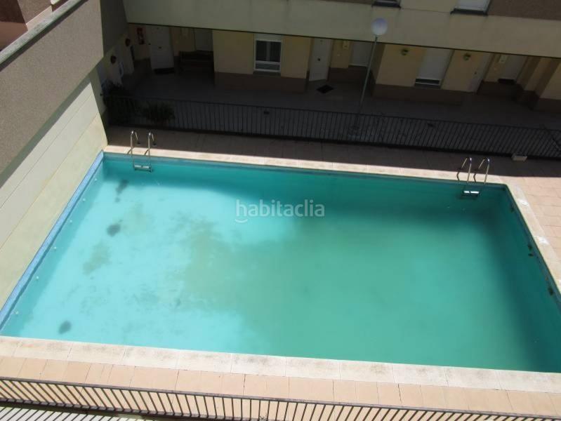 Foto 2a5c05d1-f20d-4745-87da-378ddf0b79d6. Casa adosada urbis te ofrece un estupendo adosado en nuevo naharros, , salamanca. en Pelabravo