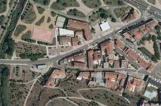Terreny residencial a Teso de la Feria - Arrabal. Urbis te ofrece un terreno urbanizable en venta en zona arrabal,