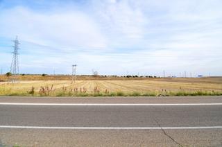 Terrain résidentiel à Villares de la Reina. Urbis te ofrece terreno rústico en venta en villares de la reina