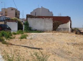 Terreny residencial a Pizarrales. Urbis ofrece un estupendo terreno urbano en zona cementerio valh