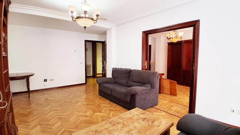 Foto 60862974-8e57-4a6b-90f7-f654aa5b1929. Flat with heating in Centro Salamanca