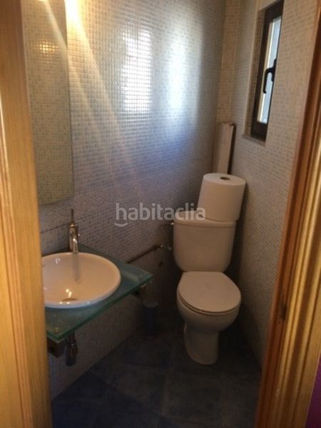 Foto f27955e9-230d-472e-83a3-5dcd0d4dd14a. Fabrikhalle in Villares de la Reina