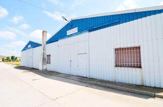 Nau industrial a Garcihernández. Urbis te ofrece una nave industrial en venta en garcihernández,