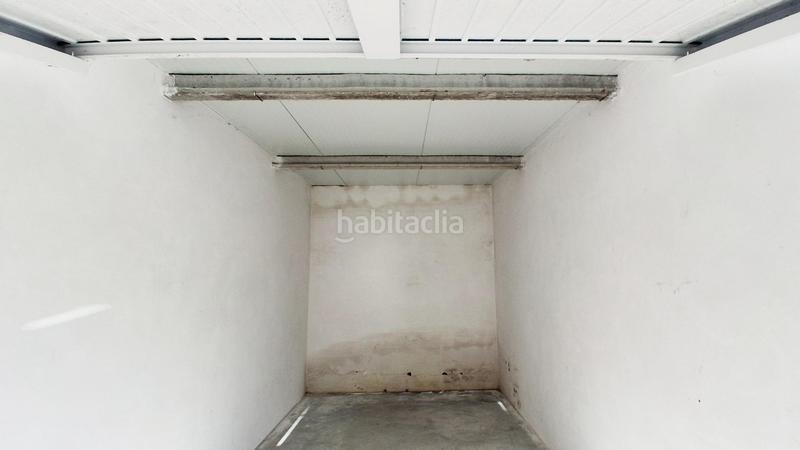 Foto 5b6f0ea7-e6c0-4148-8734-3ce10688735b. Aparcament cotxe a Zarapicos