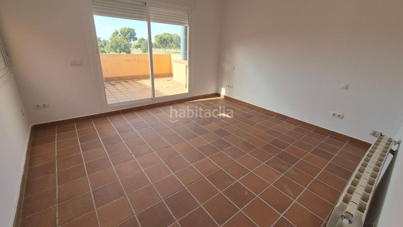 Foto 41aeb101-a239-464e-81f4-fdc13a807a10. Casa aparellada amb aparcament a Carrascal de Barregas