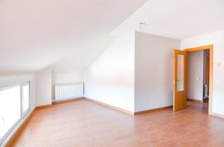 Appartement à Arapiles. Urbis te ofrece un precioso piso en venta en arapiles, salamanca