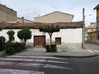 Terreny residencial a Ciudad Rodrigo. Urbis te ofrece un estupendo solar en venta ciudad rodrigo, sala