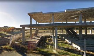 Casa adossada a Encinas de Abajo. Urbis te ofrece una estructura en venta para 5 chalets adosados