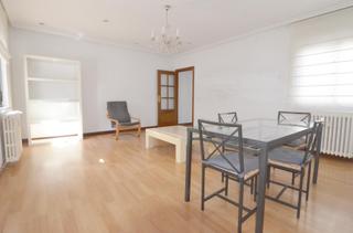 Piso en Carmelitas. Urbis te ofrece un piso en venta en zona carmelitasoeste, salama