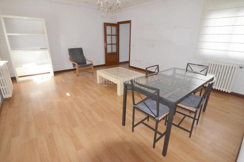 Foto f8893e3e-f42b-494d-b2e3-c977e59b7947. Etagenwohnung mit heizung in Carmelitas Salamanca