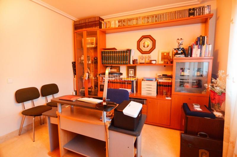 Foto 603f9450-82b9-43cc-85b1-1182cd53ae07. Chalet urbis te ofrece un chalet en venta en valdelagua, , salamanca. en Santa Marta de Tormes