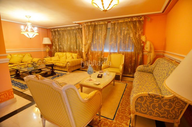 Foto 8be5c8da-a5ab-4d1b-b5b0-3542fd39bdbe. Chalet urbis te ofrece un chalet en venta en valdelagua, , salamanca. en Santa Marta de Tormes