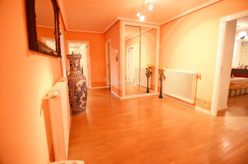 Foto 8c2a6cde-8674-4c29-ac63-74c08dec5f40. Chalet urbis te ofrece un chalet en venta en valdelagua, , salamanca. en Santa Marta de Tormes
