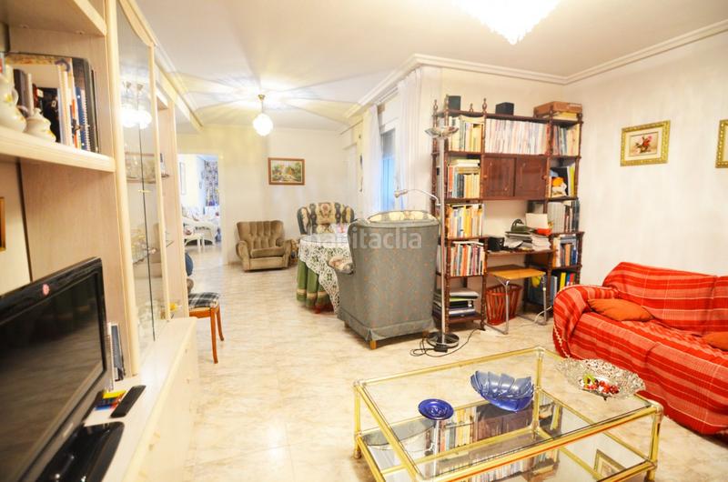 Foto a89ca14c-bd57-4be5-b9b1-e29c95dc2ecd. Chalet urbis te ofrece un chalet en venta en valdelagua, , salamanca. en Santa Marta de Tormes
