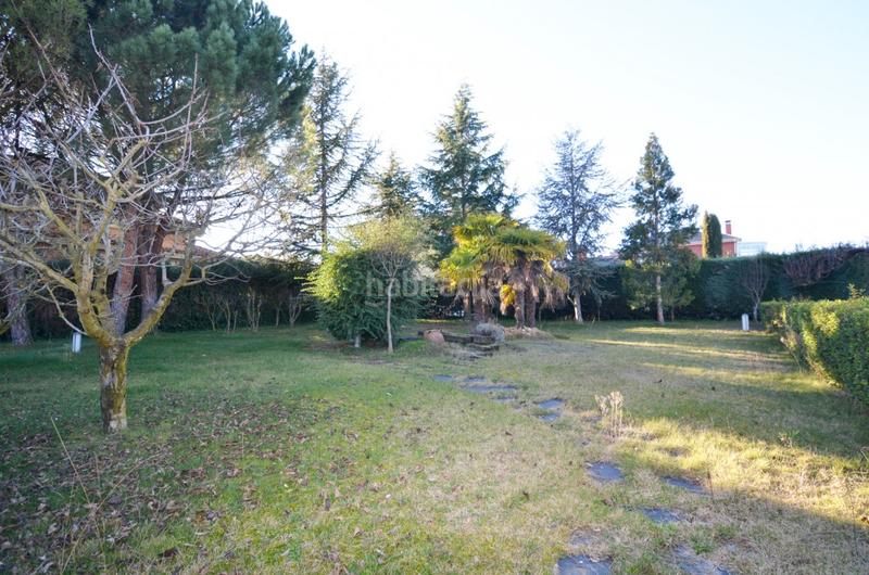 Foto b225e5d8-605f-490d-9d44-a17c534fcd5f. Chalet urbis te ofrece un chalet en venta en valdelagua, , salamanca. en Santa Marta de Tormes