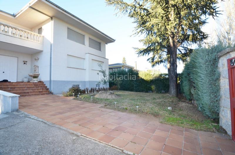 Foto e240a130-eca8-4e27-9456-fbdd924f0dda. Chalet urbis te ofrece un chalet en venta en valdelagua, , salamanca. en Santa Marta de Tormes