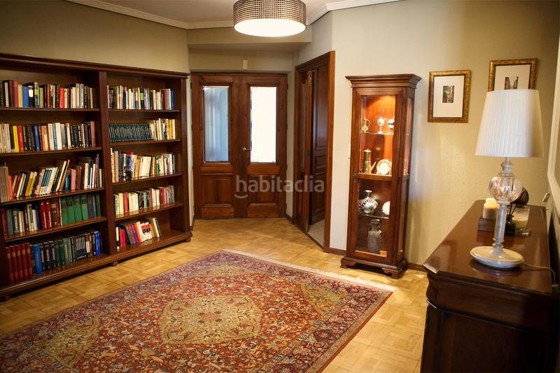 Foto 1a0194c8-e329-44f8-8eb8-7cb623a4958b. Chalet avec chauffage parking dans Capuchinos - Glorieta - Ciudad Jardín Salamanca