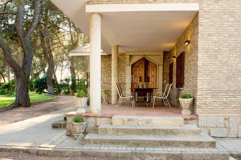 Foto 431557ba-e000-4cf5-b446-efdfdce05219. Chalet avec chauffage parking dans Capuchinos - Glorieta - Ciudad Jardín Salamanca