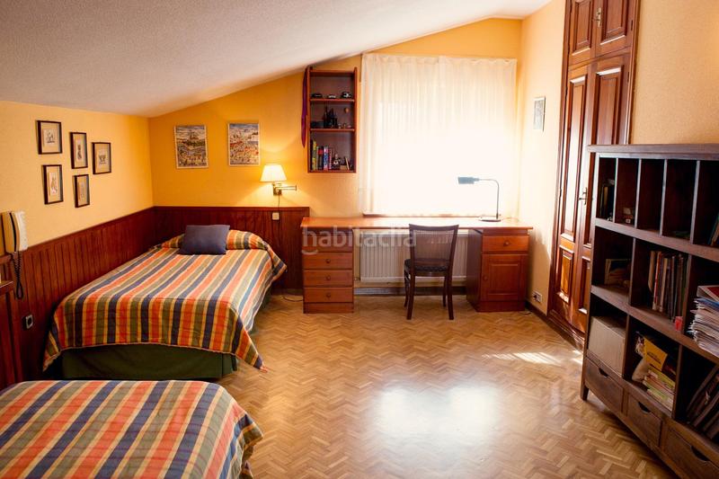 Foto 48f739f5-5072-4392-8989-cb68d8c9b1ee. Chalet avec chauffage parking dans Capuchinos - Glorieta - Ciudad Jardín Salamanca