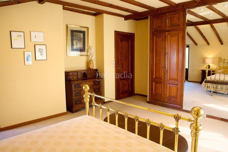 Foto 530b1ed4-01a5-4213-930a-792ebf614991. Chalet avec chauffage parking dans Capuchinos - Glorieta - Ciudad Jardín Salamanca