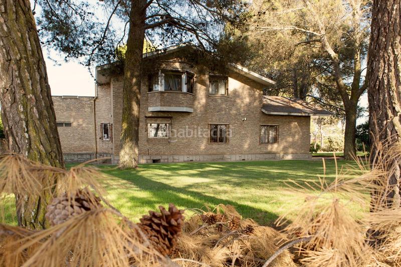 Foto 6aa51a01-1f53-422d-95d5-ee393de4e455. Chalet avec chauffage parking dans Capuchinos - Glorieta - Ciudad Jardín Salamanca