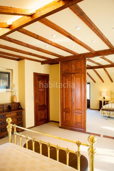 Foto 8c61d66f-965e-40cf-af79-3a1efd1c5042. Chalet avec chauffage parking dans Capuchinos - Glorieta - Ciudad Jardín Salamanca