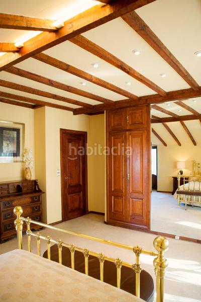 Foto 975fa8e3-adaa-46a0-8239-8d8c368bc082. Chalet avec chauffage parking dans Capuchinos - Glorieta - Ciudad Jardín Salamanca