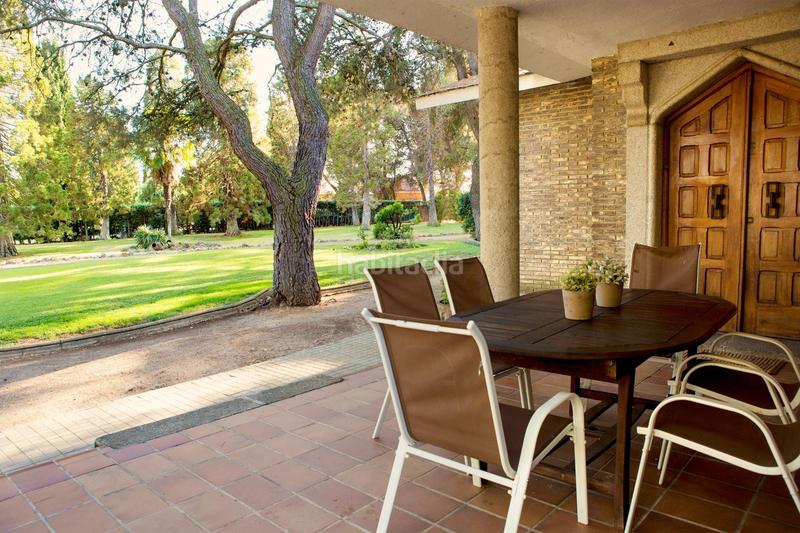 Foto d605b140-efb5-45eb-a155-b5b741c6406a. Chalet avec chauffage parking dans Capuchinos - Glorieta - Ciudad Jardín Salamanca