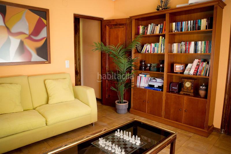 Foto f688685e-aaa6-4f2a-988a-b9edc75a2823. Chalet avec chauffage parking dans Capuchinos - Glorieta - Ciudad Jardín Salamanca