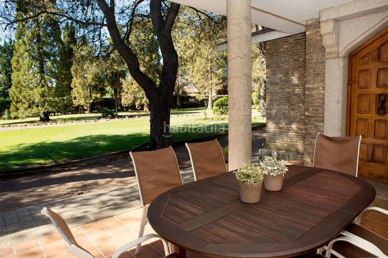 Foto f71685c1-d5a1-4eed-8a85-cbf9fd5ada48. Chalet avec chauffage parking dans Capuchinos - Glorieta - Ciudad Jardín Salamanca