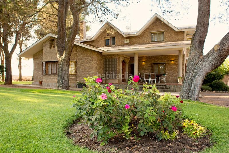 Foto fd464235-6ba0-44bb-825b-11885133efb5. Chalet avec chauffage parking dans Capuchinos - Glorieta - Ciudad Jardín Salamanca