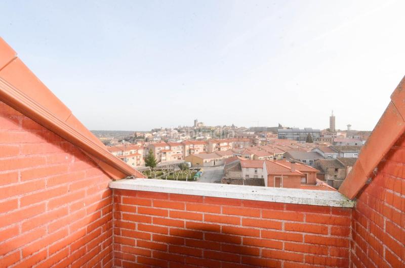 Foto 15e4b74b-f6b6-4826-9565-dfa1a307203b. Piso urbis te ofrece un piso en venta , salamanca. en Ledesma