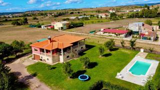 Xalet a Ciudad Rodrigo. Urbis te ofrece un chalet en venta en ciudad rodrigo, salamanca.