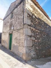 Casa a Saucelle. Urbis te ofrece una casa en venta en saucelle, salamanca.