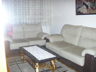 Location Appartement à Carmelitas. Urbis te ofrece un piso en alquiler en la zona carmelitasoeste,