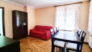 Location Maison à San Esteban - San Cristóbal. Urbis te ofrece una casa en alquiler en pleno centro de salamanc