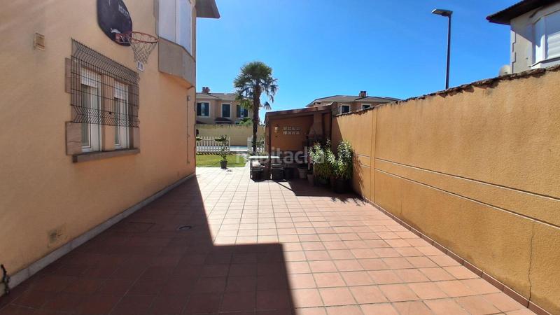 Foto 0ac32819-987b-482b-82eb-83adf649b9e5. Casa bifamiliare con riscaldamento parcheggio piscina in Santa Marta de Tormes