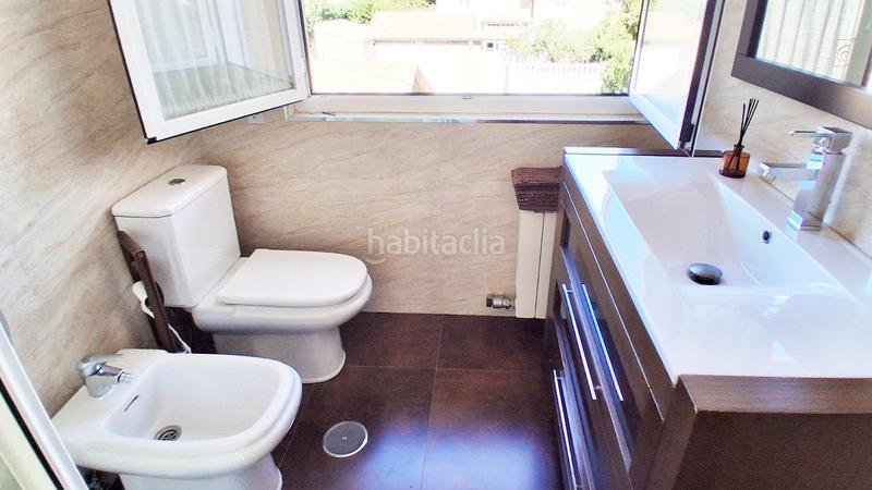 Foto dff9cd3c-25a8-4ce6-b499-83e6fd32ec35. Casa bifamiliare con riscaldamento parcheggio piscina in Santa Marta de Tormes