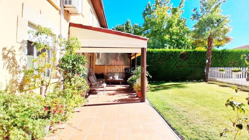 Foto ef2d263e-8bd3-474b-97c5-d5c4c3c20e62. Casa bifamiliare con riscaldamento parcheggio piscina in Santa Marta de Tormes