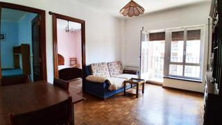 Location Appartement à San Esteban - San Cristóbal. Urbis te ofrece un piso en alquiler en zona san esteban, salaman