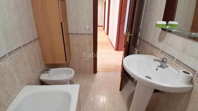 Foto 01d5be98-1dcc-4db4-b2c9-287dea27b9a3. Flat with heating parking in Vistahermosa Salamanca