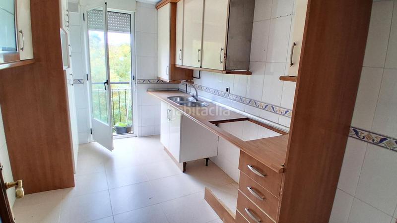 Foto 7266a815-ca48-4cfe-8ea5-7848c3cc1012. Flat with heating parking in Vistahermosa Salamanca