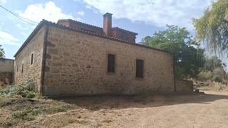 Maison à Doñinos de Salamanca. Urbis te ofrece una casa en venta en zona santibáñez del río, do