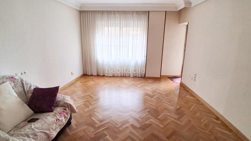 Foto 9de703eb-51a3-46cc-b261-c8b0096996f6. Pis amb calefacció a Garrido Norte Salamanca