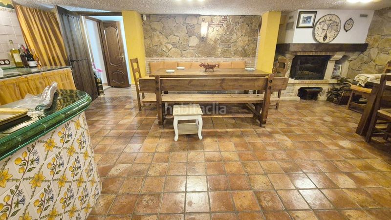 Foto eca3b5db-3f99-41a7-bb74-5304e289b8b3. Xalet amb aparcament piscina a Mozárbez