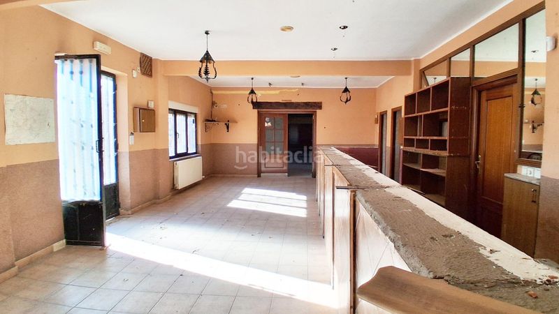 Foto 0276c5cd-7bcb-4a8c-ac81-ecca83e476ab. Local comercial a Vecinos
