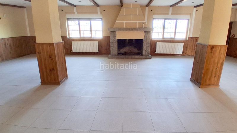 Foto 061eef3f-0872-4eaa-a33b-1309a495ff55. Local comercial a Vecinos
